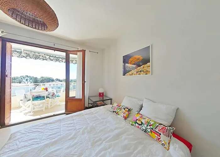 Bo130-b005 2 Pieces 4 Couchages Bormes Les Mimosas