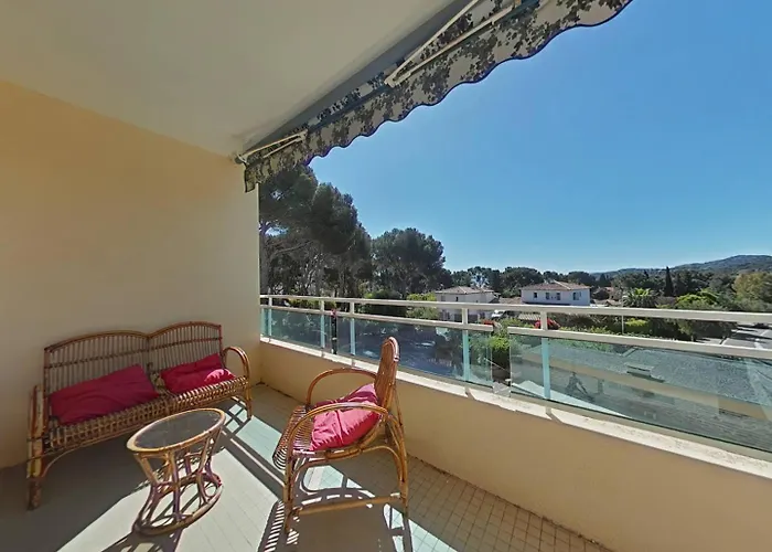 Appartement Bo130-b005 2 Pieces 4 Couchages Bormes Les Mimosas